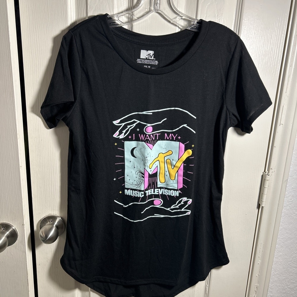 MTV Music Television‎ Size Womens XXL 19 Black Graphic T-Shirt  "I Want My MTV"